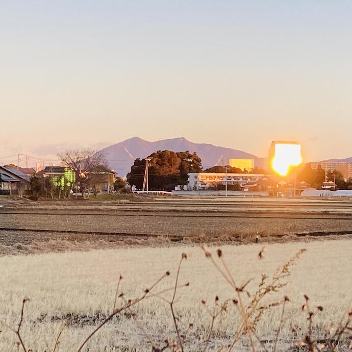 morning-mount-tsukuba-with-blazing-building